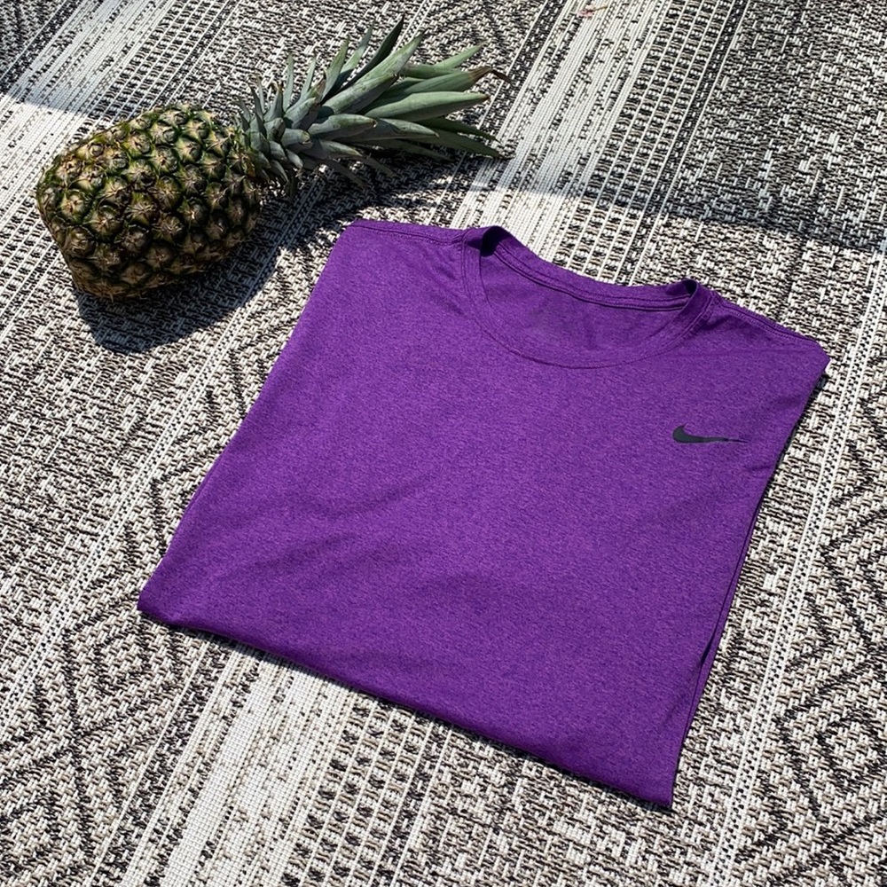 💜PURPLE NIKE TEE💜